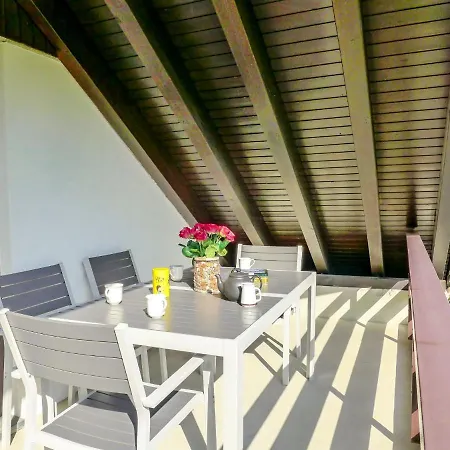 Victoria C 8 By Interhome Appartamento