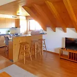 Victoria C 8 By Interhome Daire